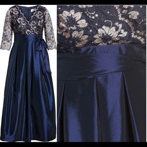 Gorgeous evening gown size 14W